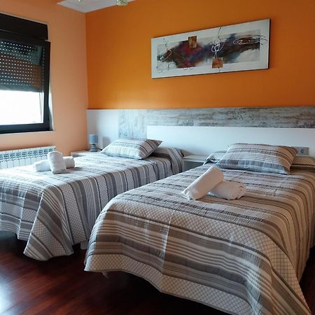 Vivienda Turistica Os Galegos En Palas De Rey 팔라스 데 레이 외부 사진